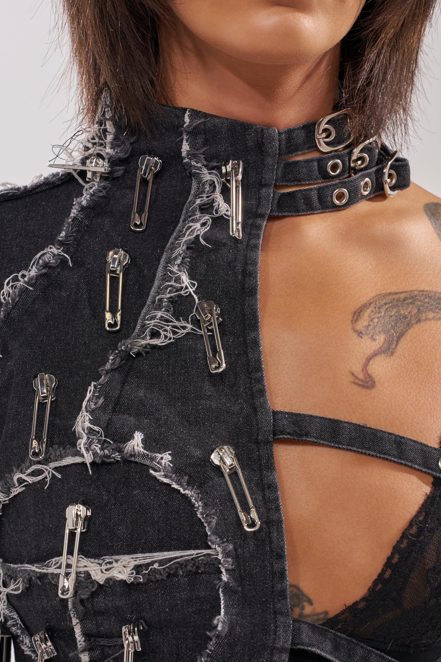 SAINT SERNIN ONE SHOULDER BLOUSE Product Image