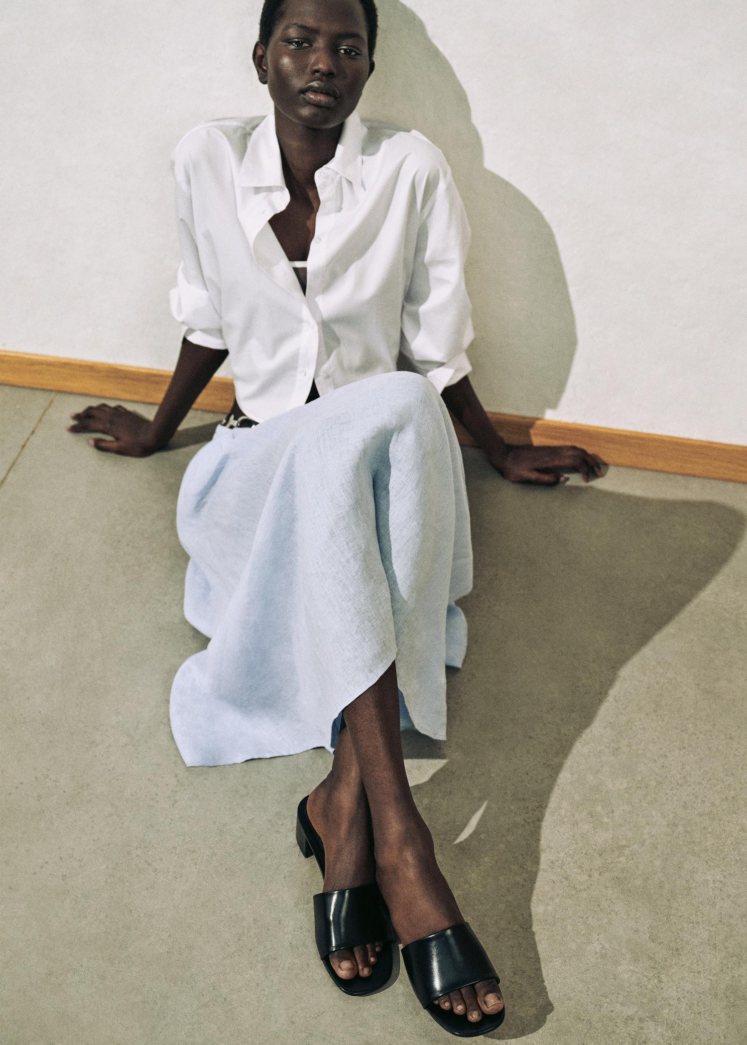 Block-heel sandals with strap - Women | MANGO USA Product Image