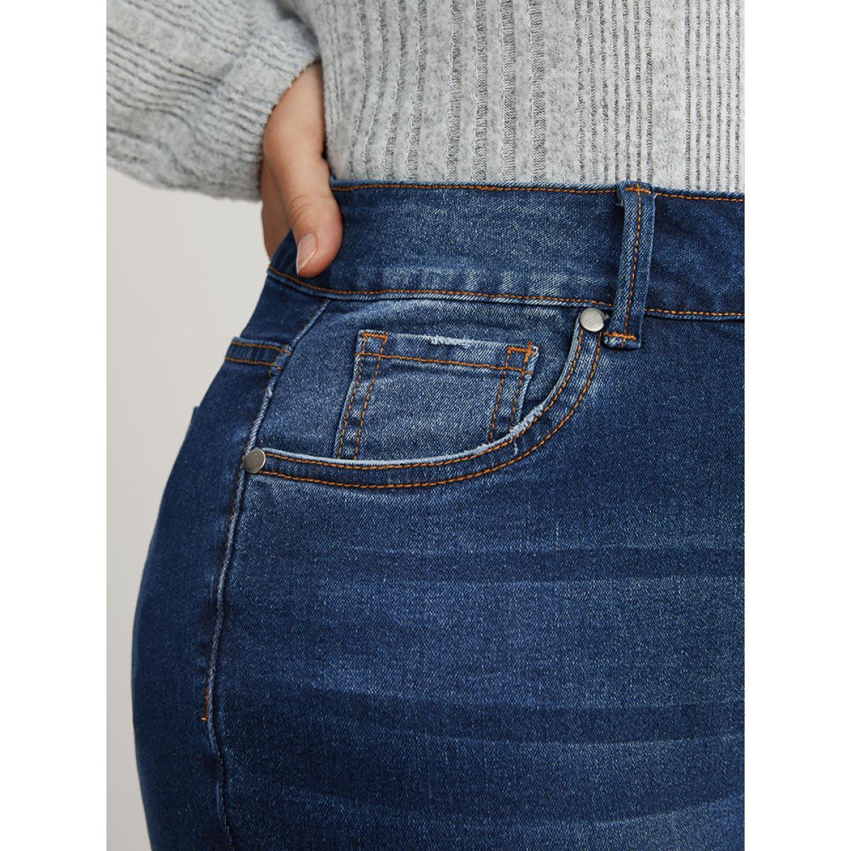 Plus Size Mom Jeans Straight Very Stretchy High Rise Medium Wash Contrast Jeans Women DarkBlue Casual Plain High stretch Slanted pocket Jeans BloomChic 20/2X Product Image