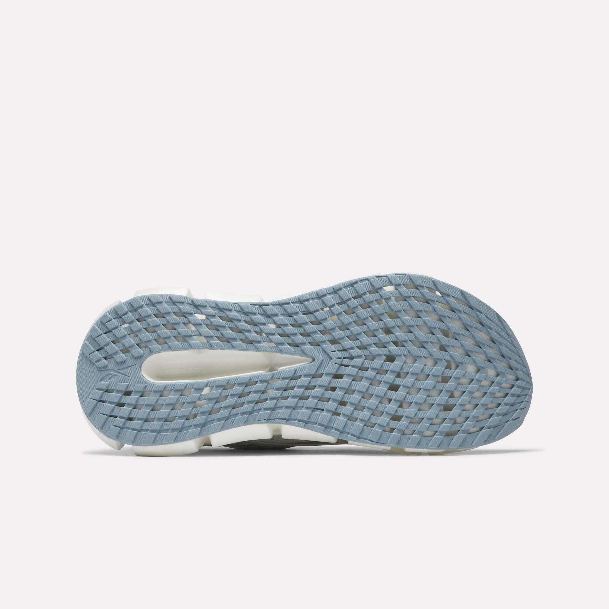 Women's FloatZig 2 Running Shoes Female Product Image