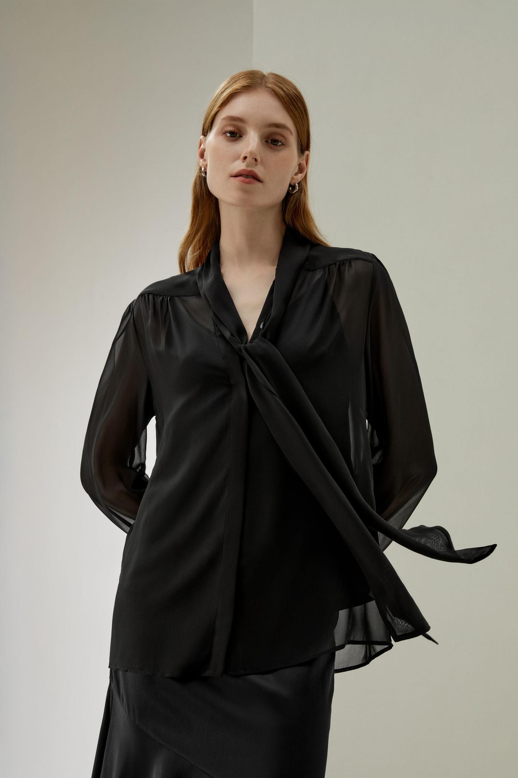 Bow Tie Silk Jasmine Blouse Product Image