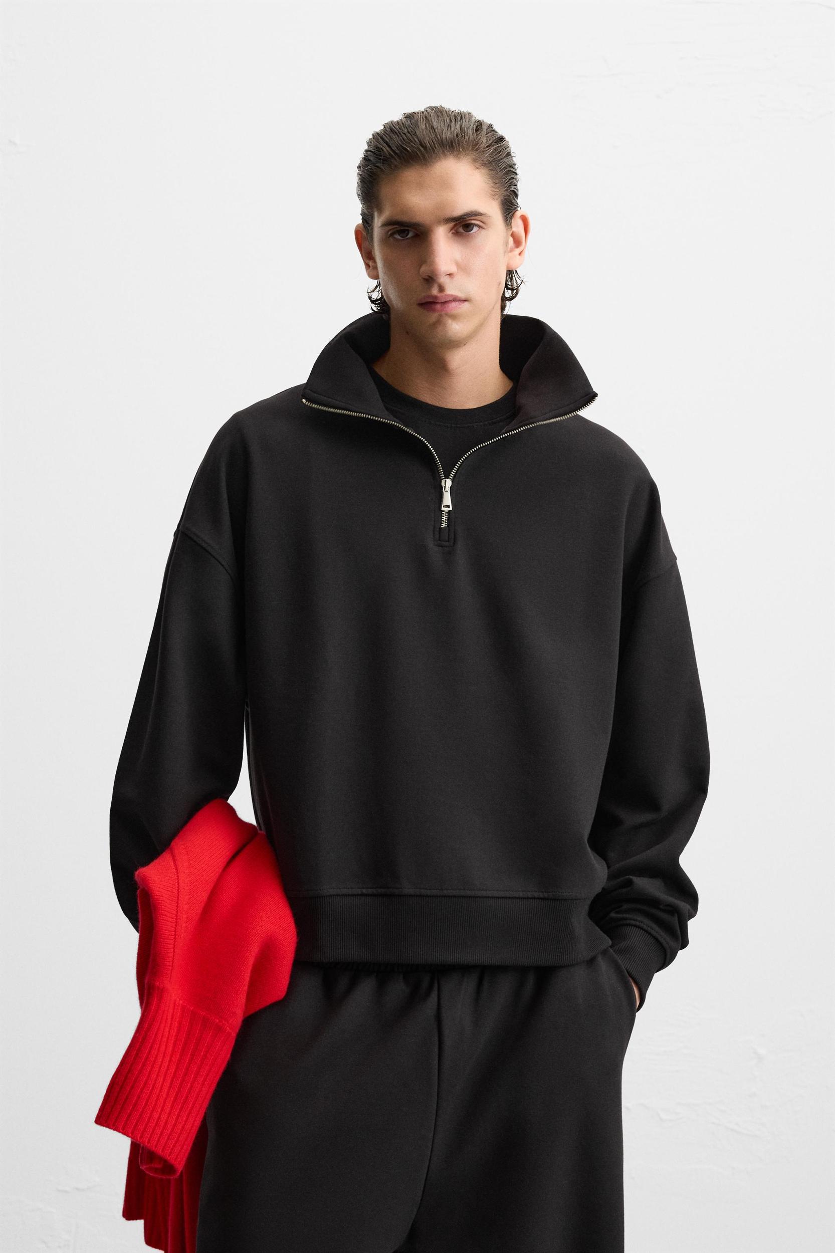 TECHNICAL QUARTER-ZIP SWEATSHIRT Product Image