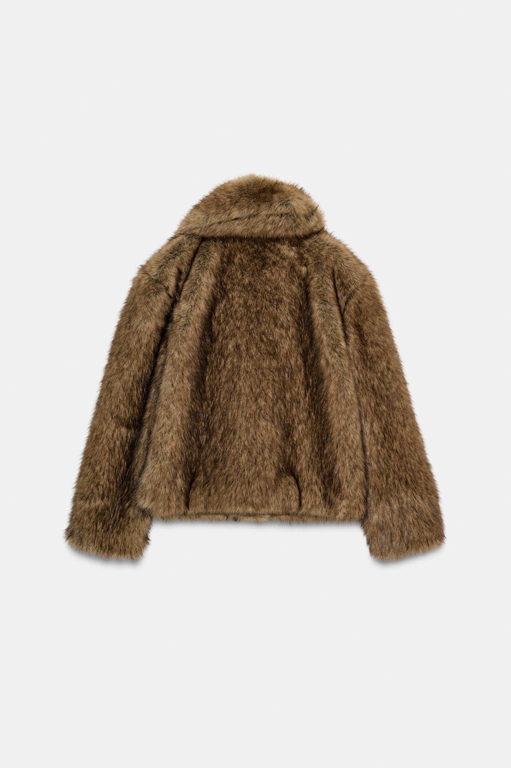 SHORT FAUX FUR COAT Product Image