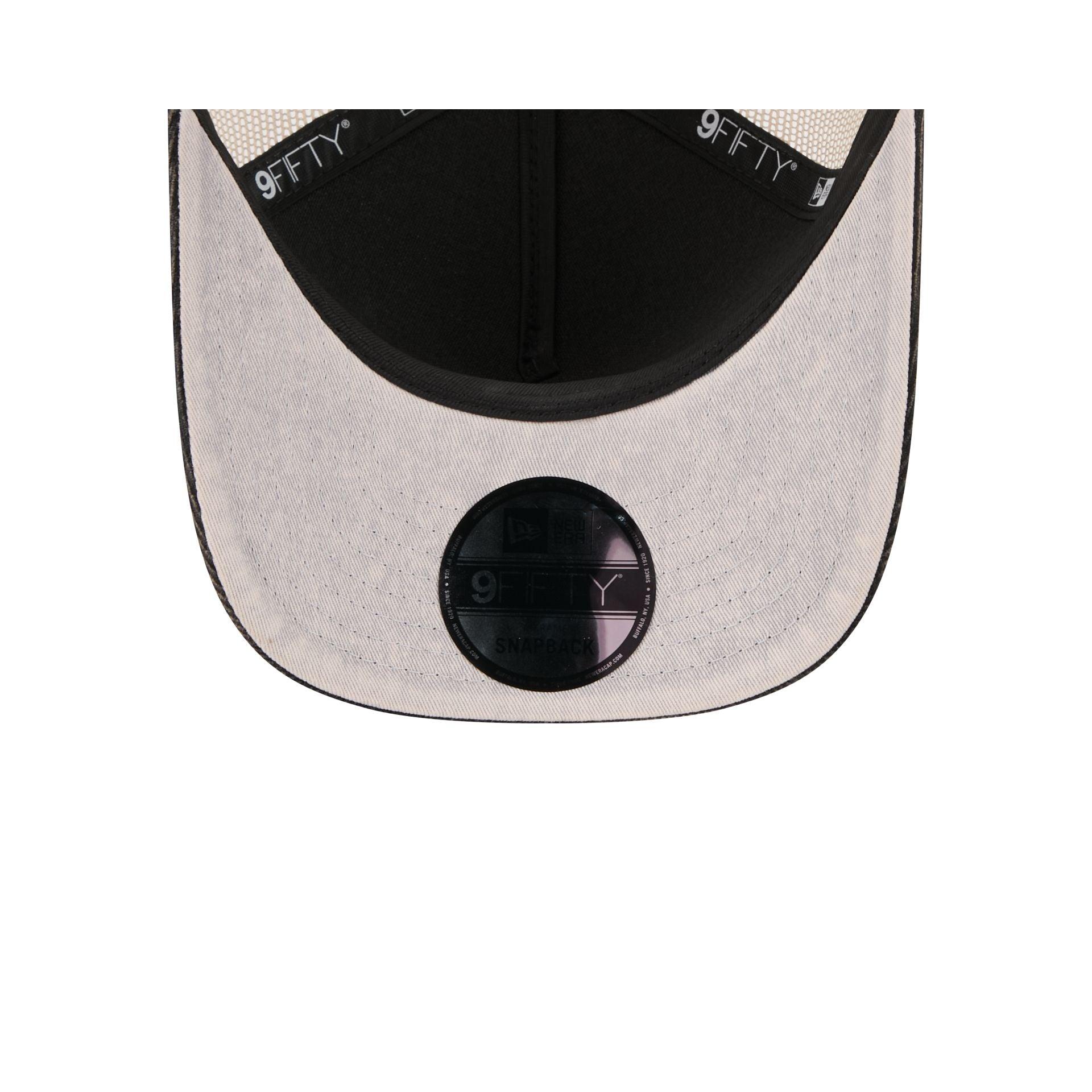 Los Angeles Kings Vintage Landscape 9FIFTY A-Frame Trucker Hat Male Product Image