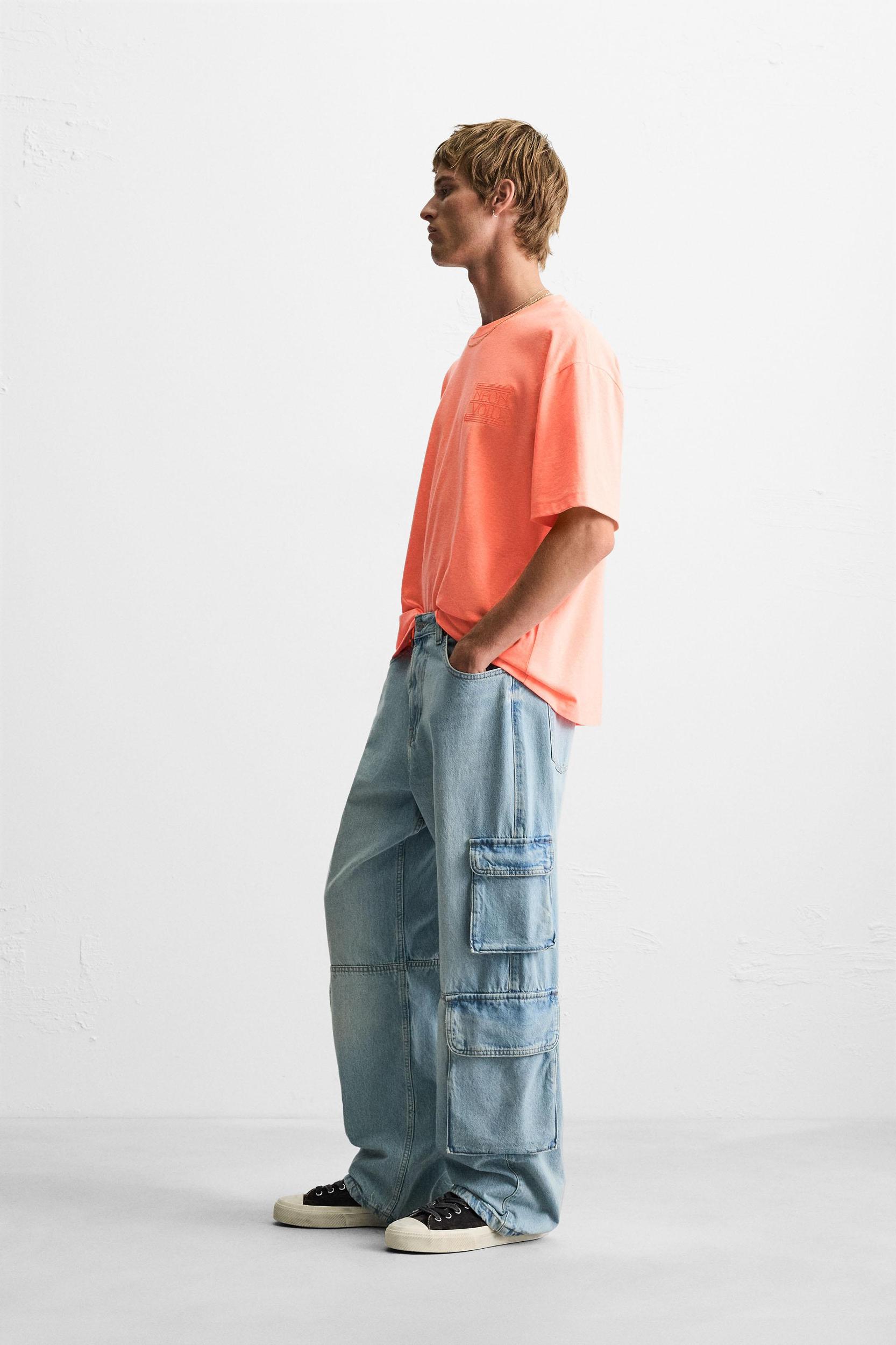 EMBROIDERED TEXT T-SHIRT Product Image