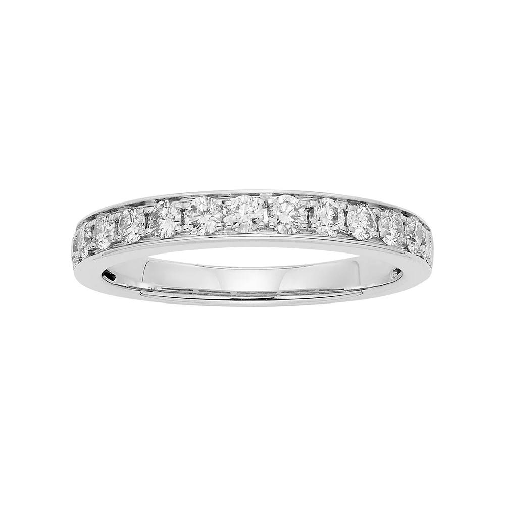 The Regal Collection 1/2 Carat T.W. IGL Certified Diamond 14k Gold Wedding Ring, Women's, Size: 9, White Product Image