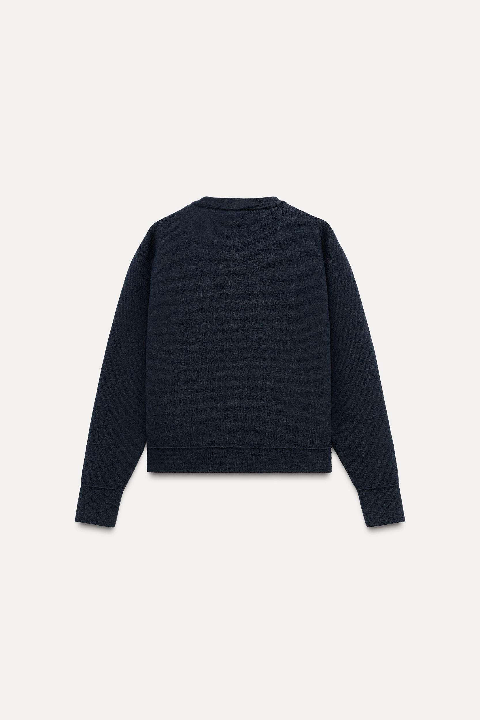 KNIT CARDIGAN WITH GOLDEN BUTTONS Product Image