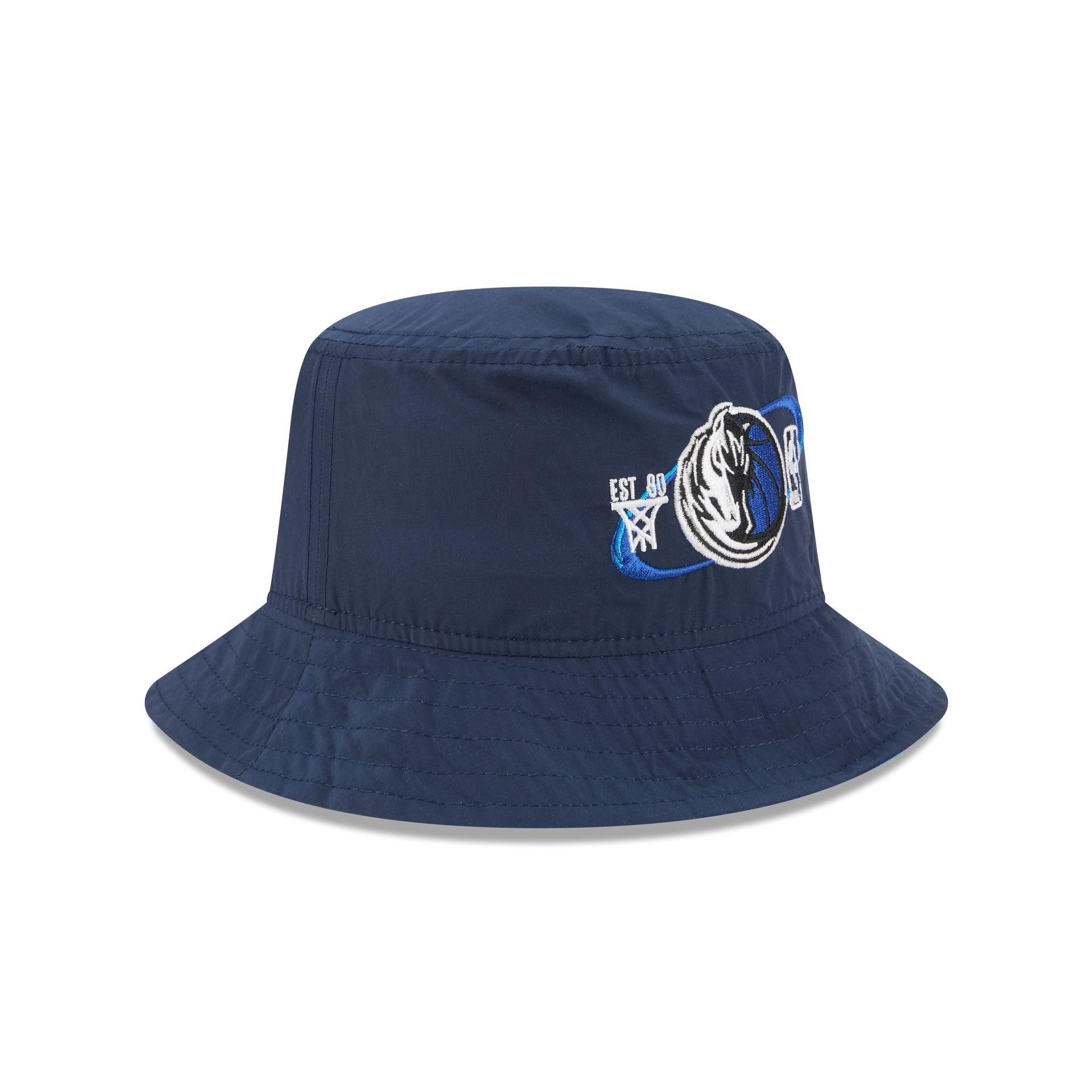 Tottenham Hotspur FC Iridescent Bucket Hat Male Product Image
