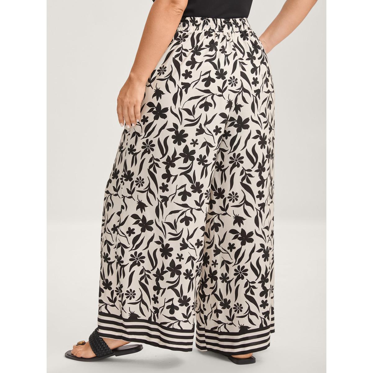 Plus Size Floral Print Wide-Leg Contrast Pants Women BlackFlower Resort Wide Leg Mid Rise Vacation Pants BloomChic 10/M Product Image