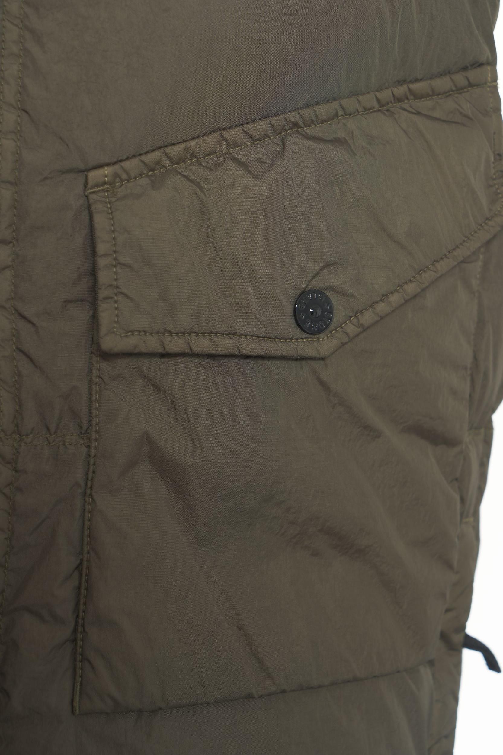 Quilted vest Product Image