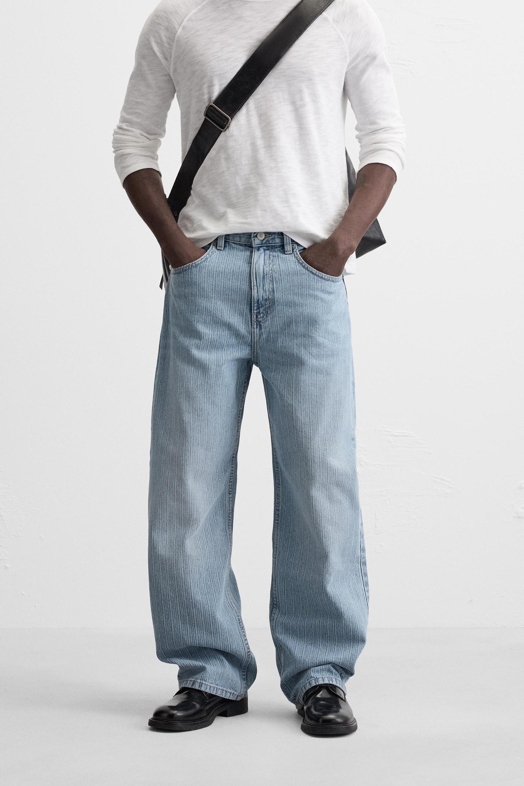 STRUCTURED RELAXED FIT JEANS Product Image