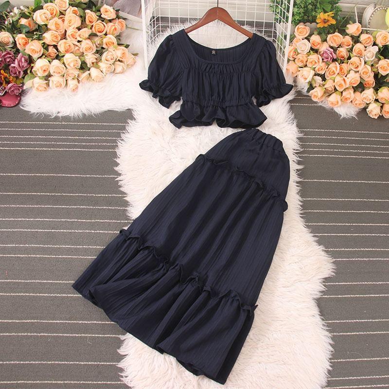 Set: Short-Sleeve Square Neck Plain Cropped Blouse + Elastic Waist Tiered Midi A-Line Skirt Product Image
