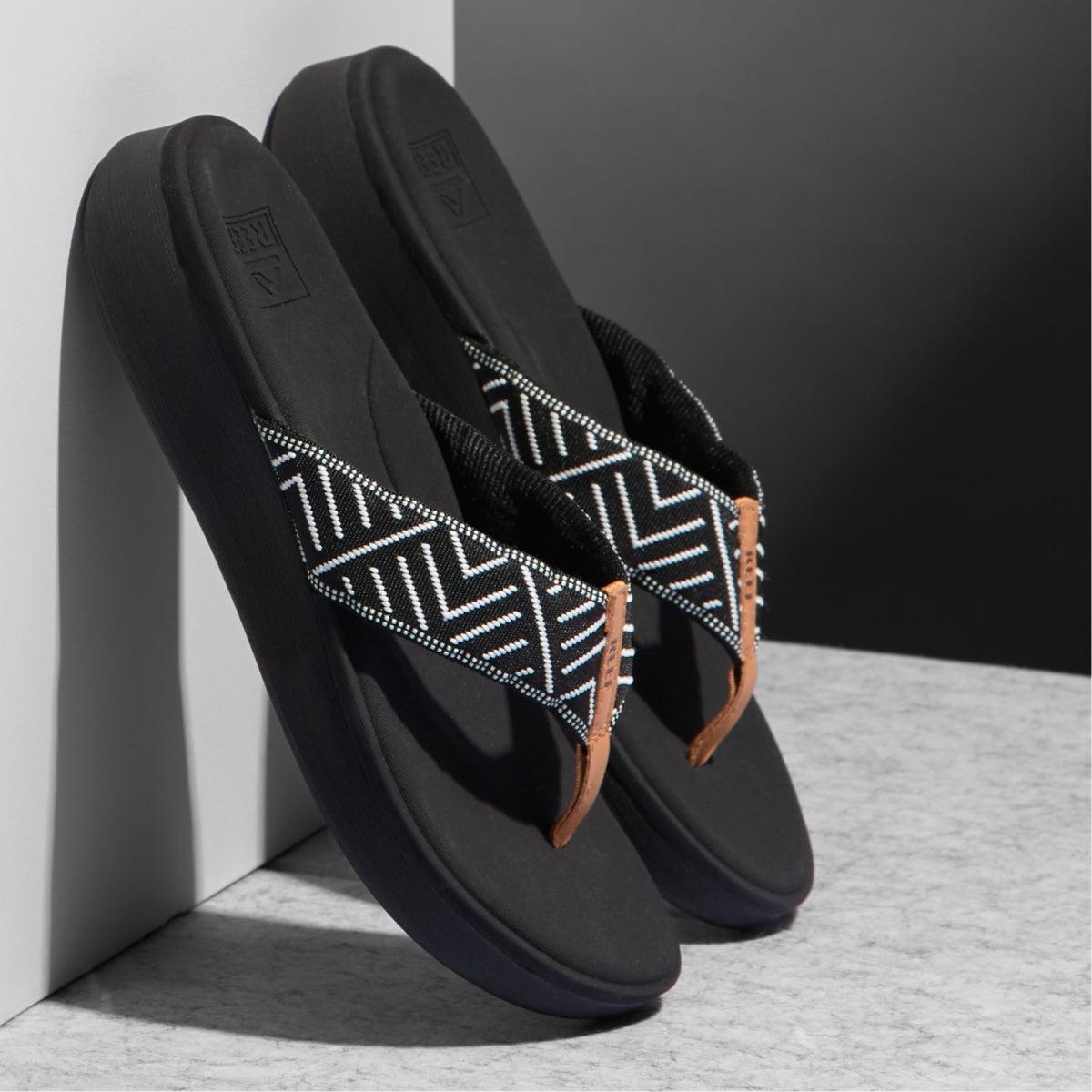 Cushion Cloud Tx Female Product Image