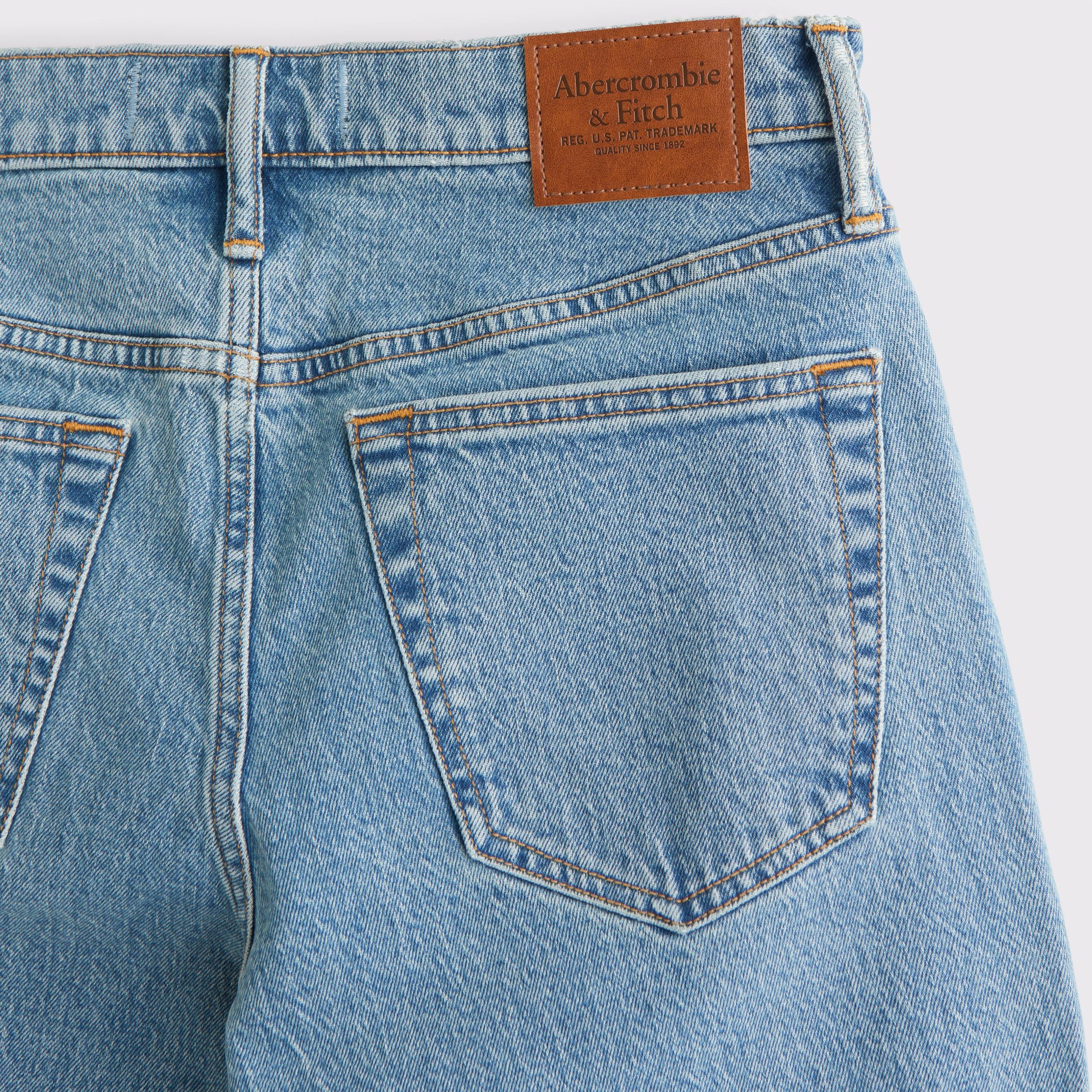 90s Straight Jean Product Image