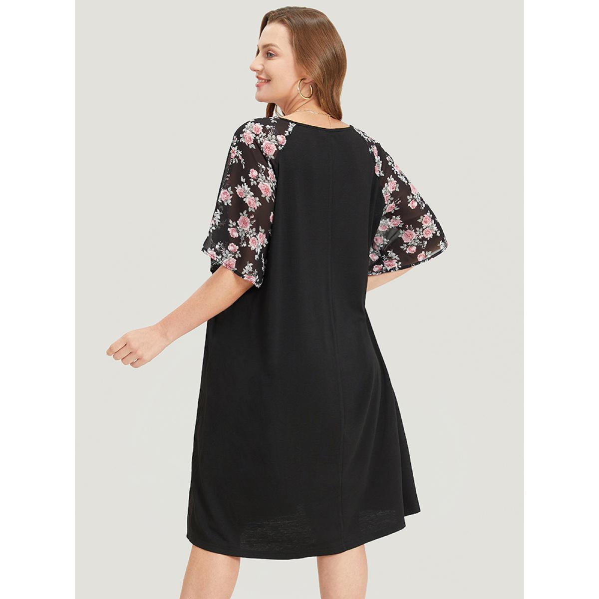 Plus Size Supersoft Essentials Floral Pocket Raglan Sleeve Midi Dress Black Women Casual Plain V-neck Short sleeve Curvy Midi Dress BloomChic 12/L Product Image