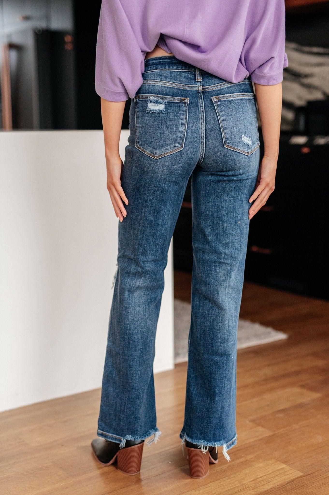 Rose High Rise 90's Straight Jeans in Dark Wash (Online Exclusive) Product Image