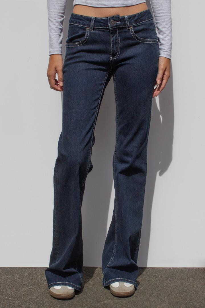 Low waist flared jeans Product Image