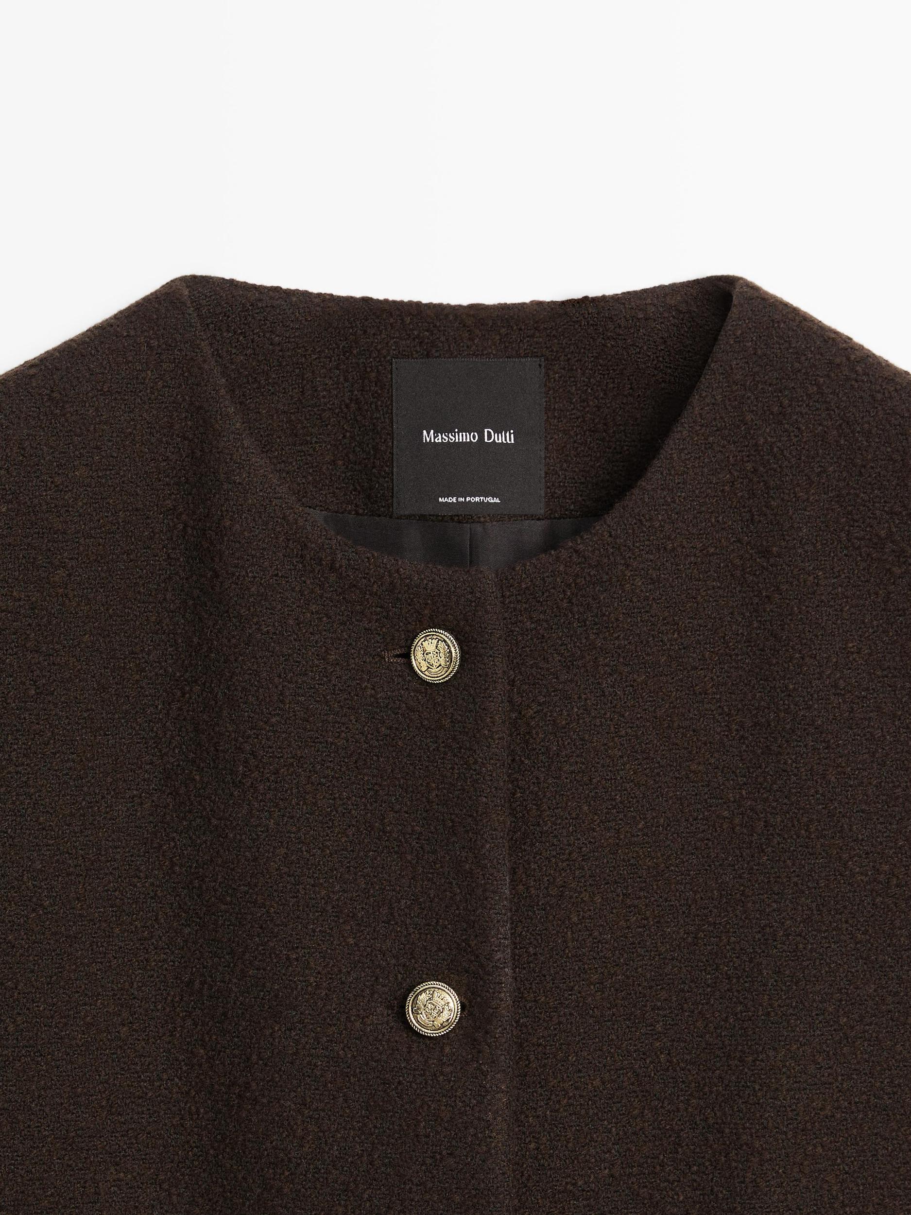 Cropped jacket with buttons Product Image