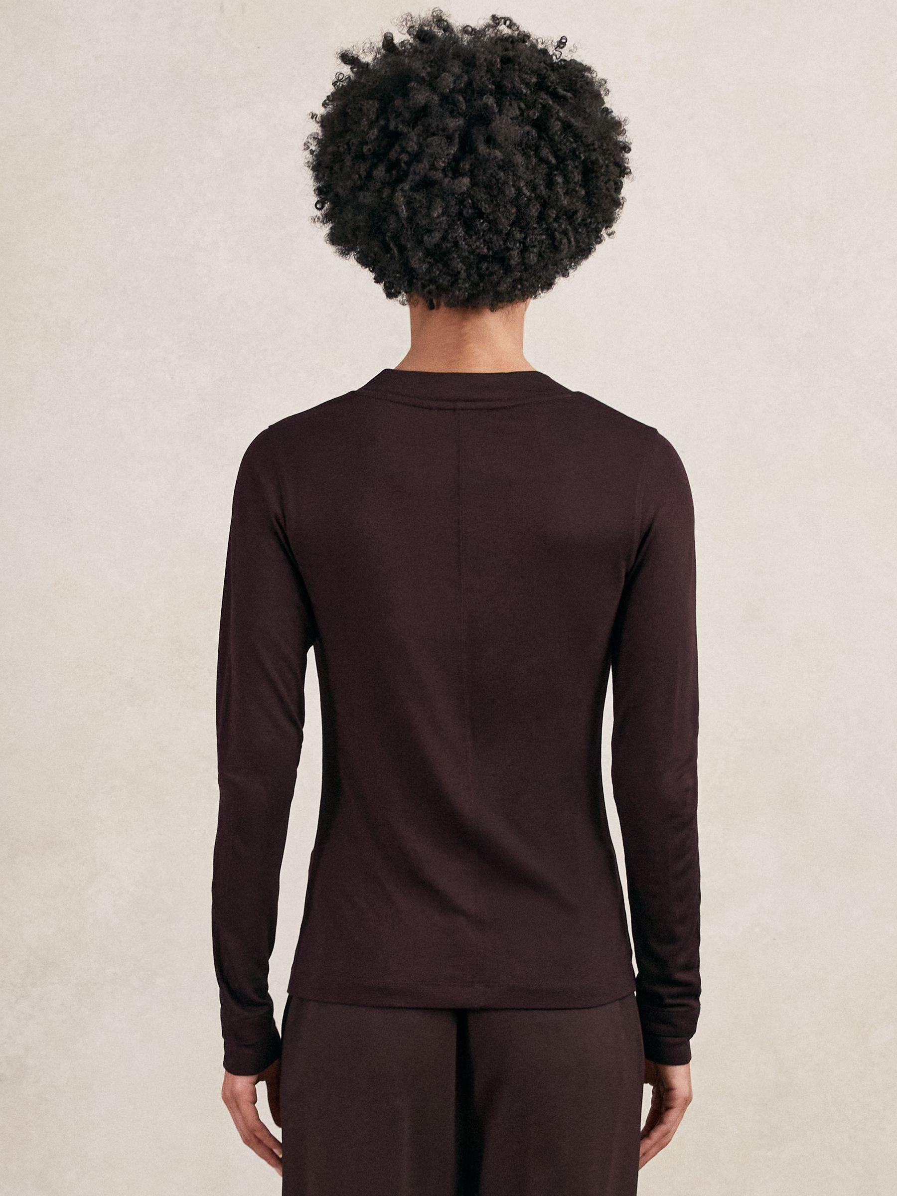 Jersey V-Neck Top in Plum Product Image