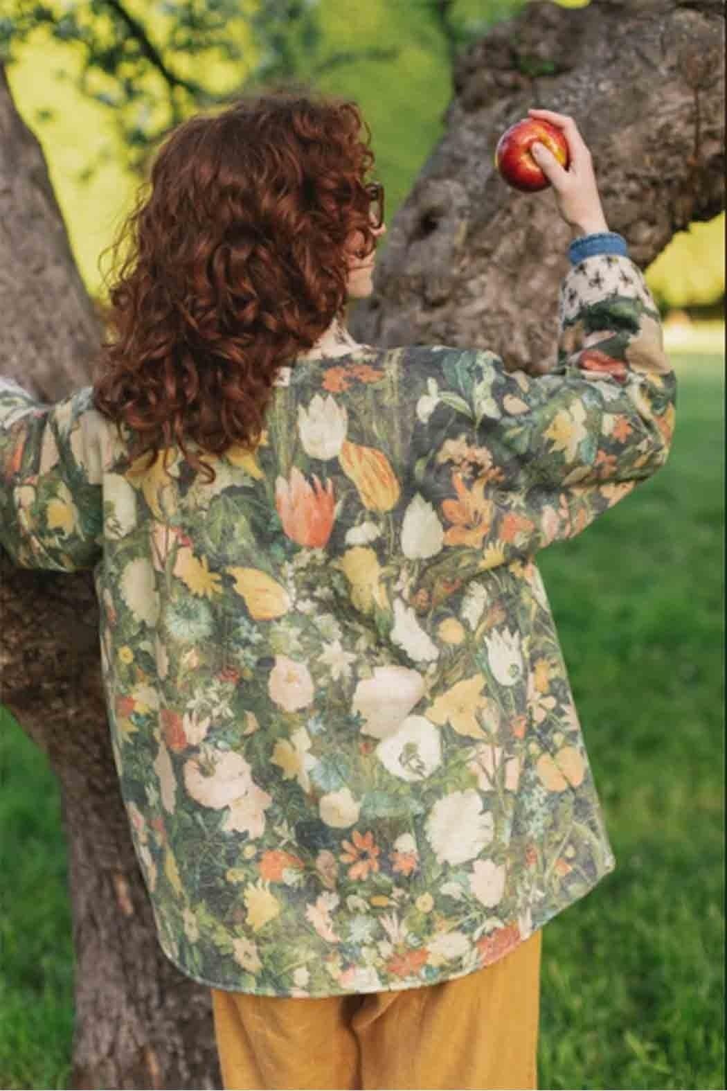 Dream In Flowers Kimono Product Image