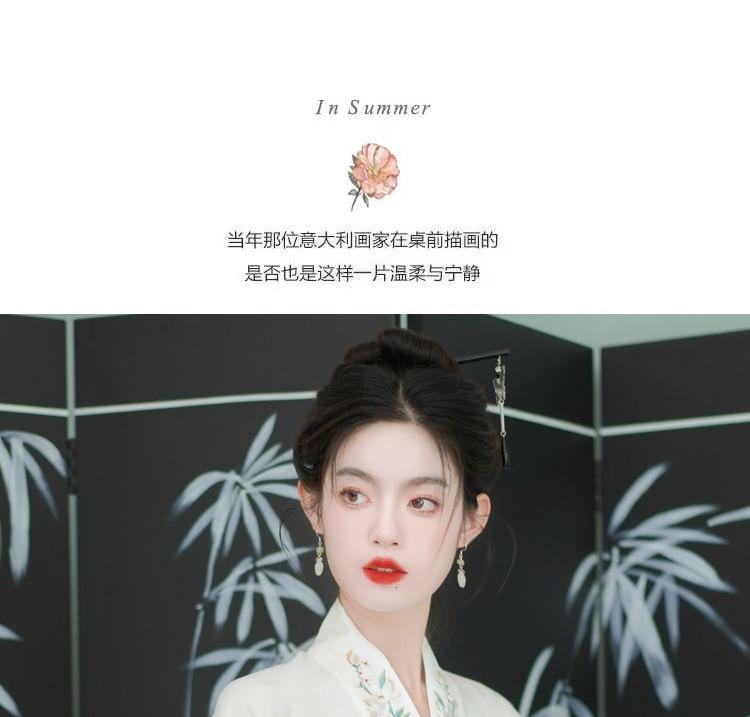 V-Neck Plain Blouse / Necklace / Mid Rise Hanfu Patterned Maxi A-Line Skirt Product Image