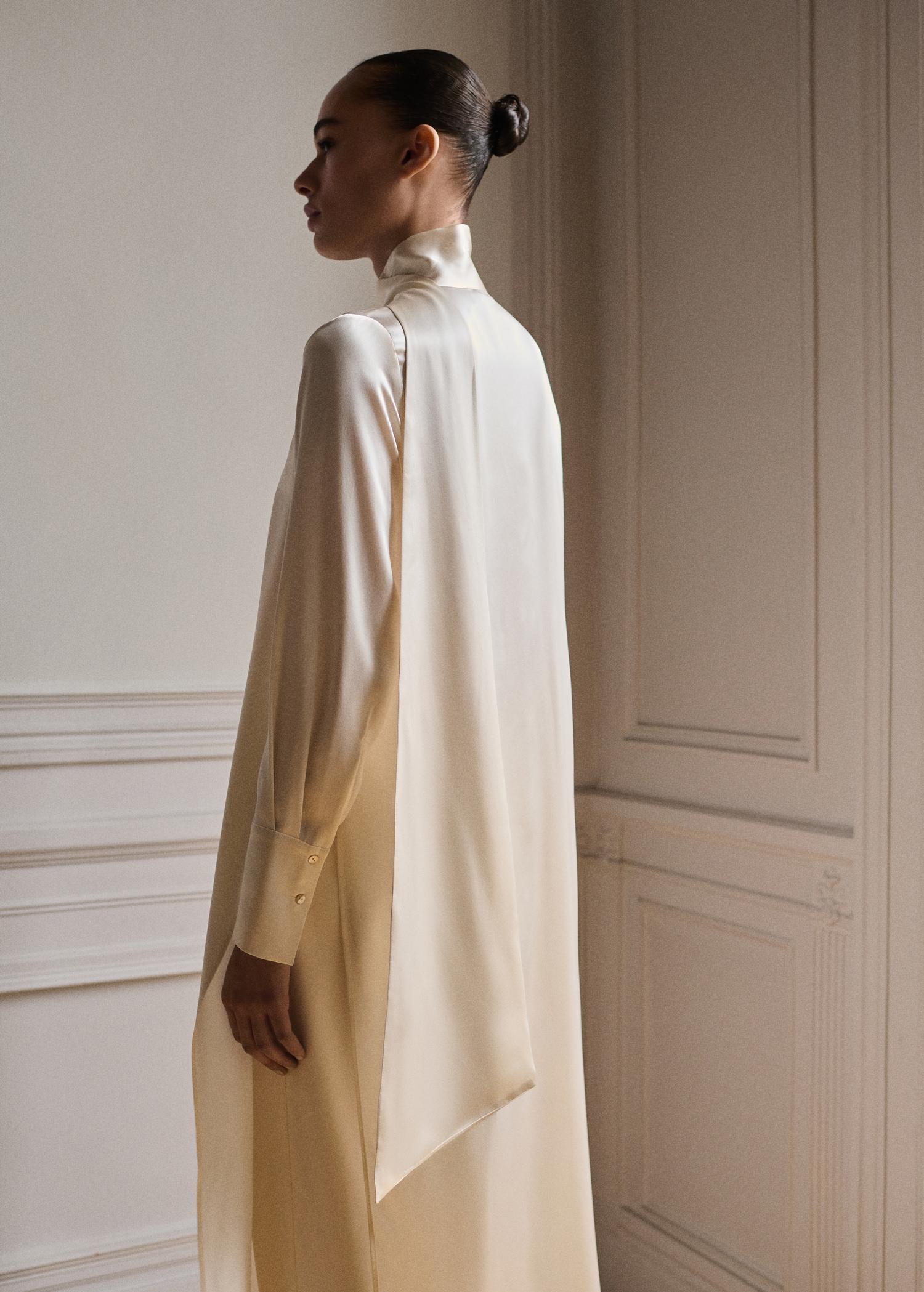 Cape-style silk dress with bow neck - Women | MANGO USA Product Image