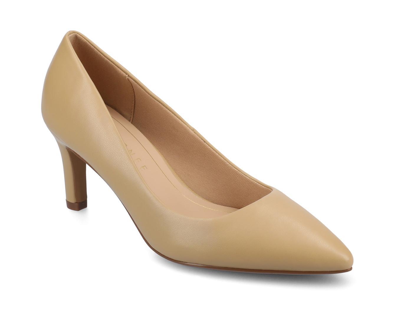 Women's Journee Collection Scylee Pumps Product Image
