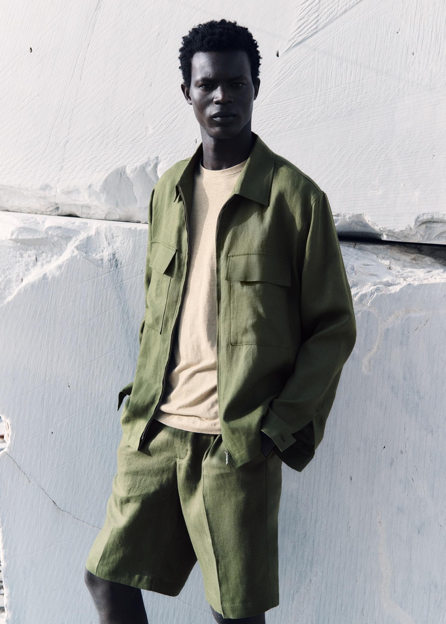 100% linen bermuda shorts with pleats - Men | MANGO USA Product Image