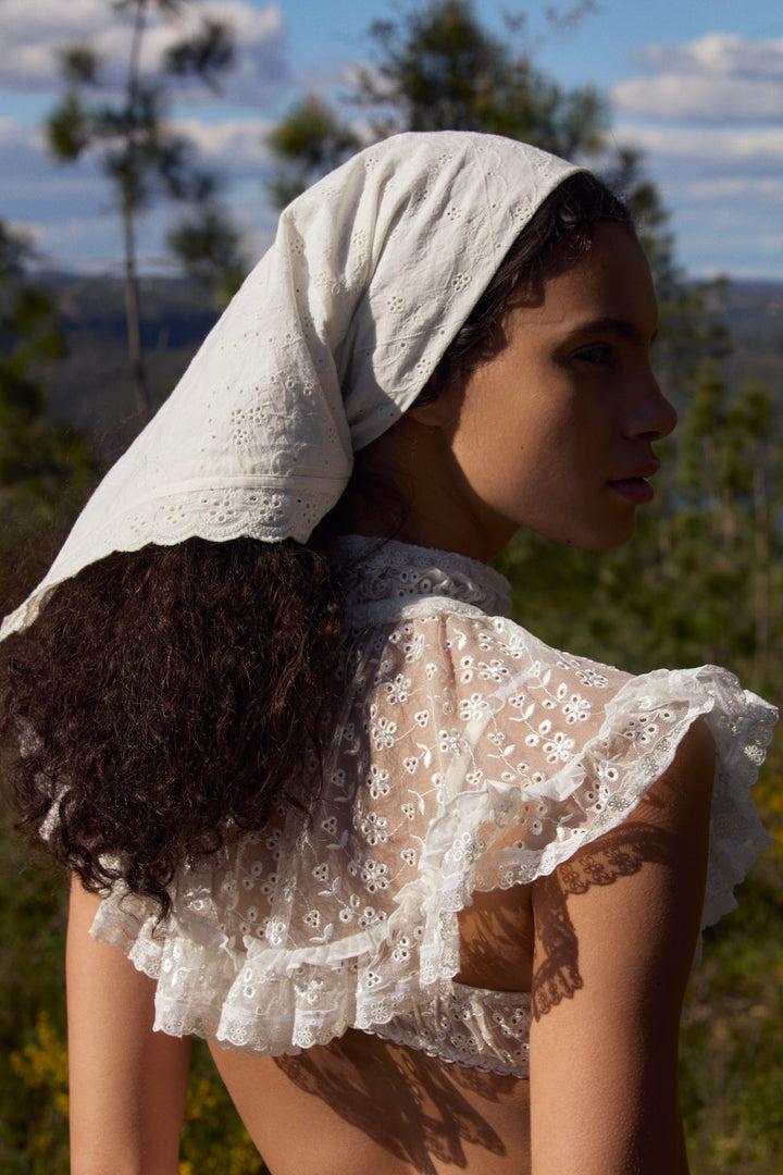 Layer Cake Chiffon Collar — White Product Image