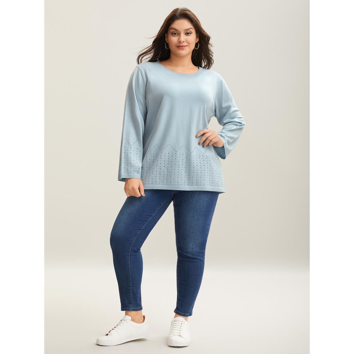 Plus Size Lightweight Woolen Cut-Out Pullover LightBlue Women Casual Loose Long Sleeve Round Neck Everyday Pullovers BloomChic 28/5X Product Image