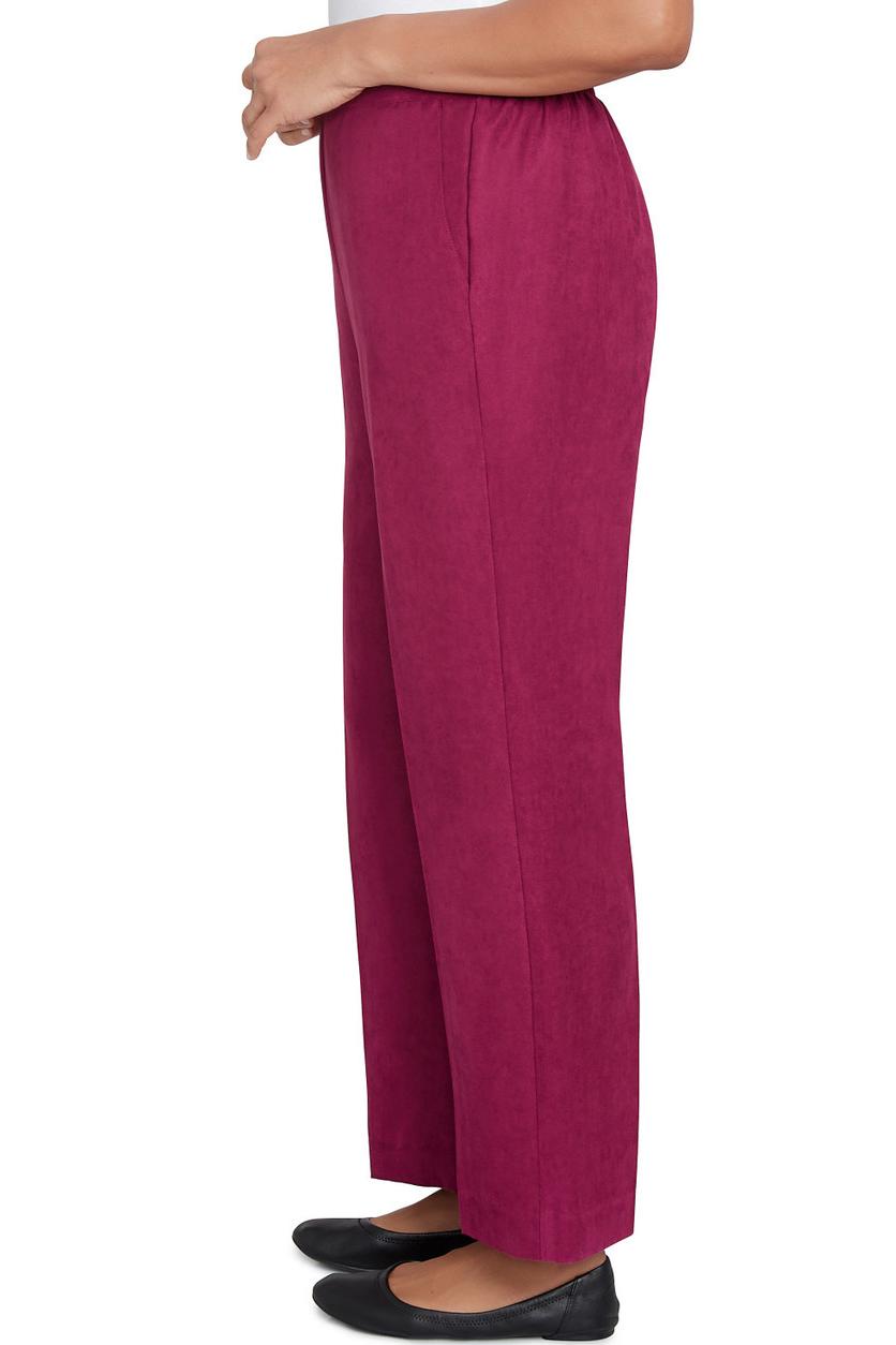 Classic Slant Pocket Short Length Pant Product Image