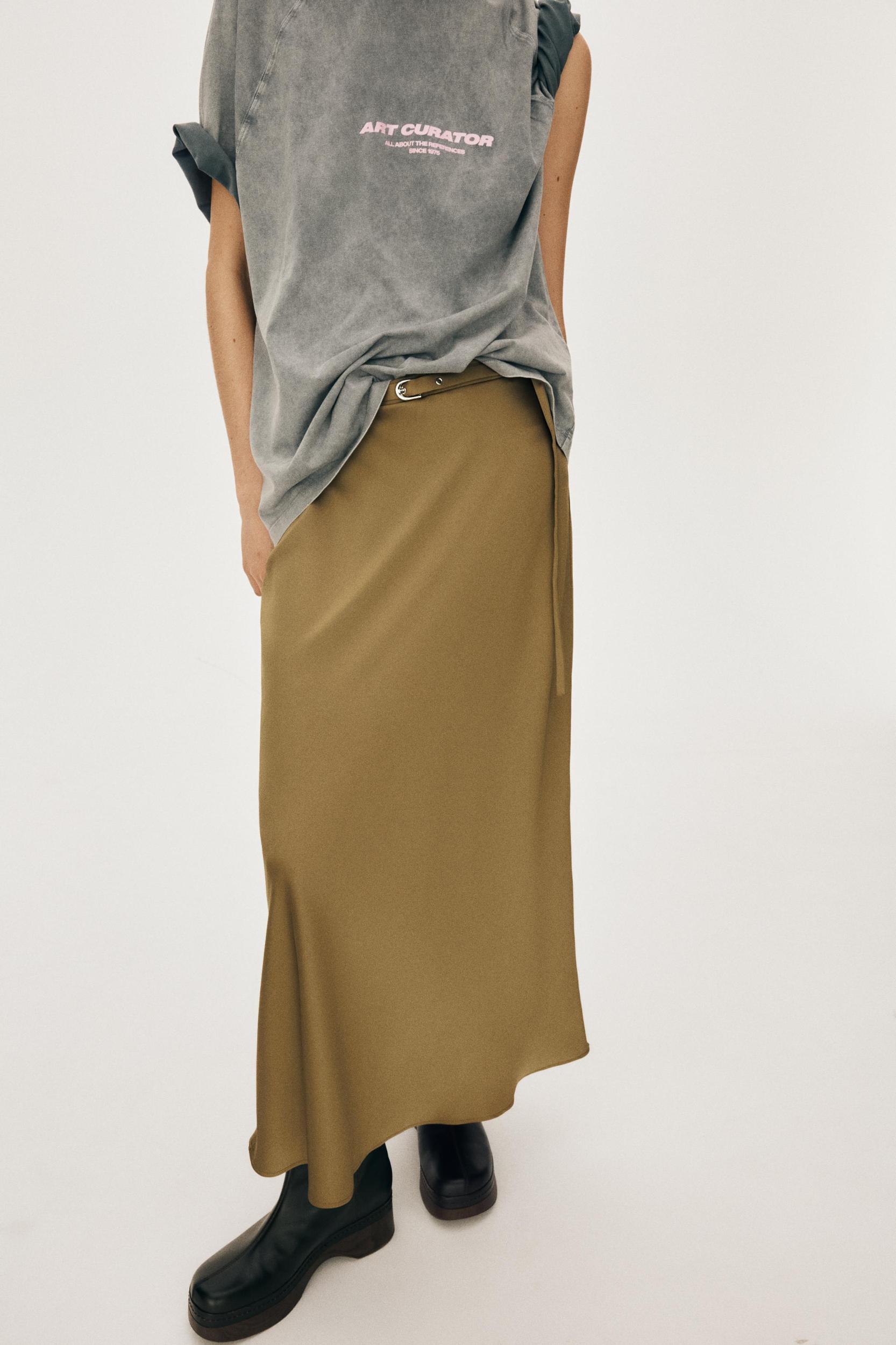 MIDI SKIRT WITH BELT Product Image