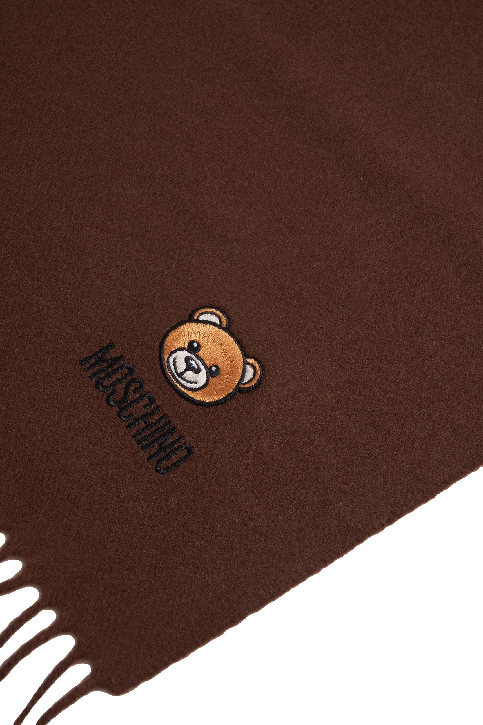 Scarf with fringes Product Image