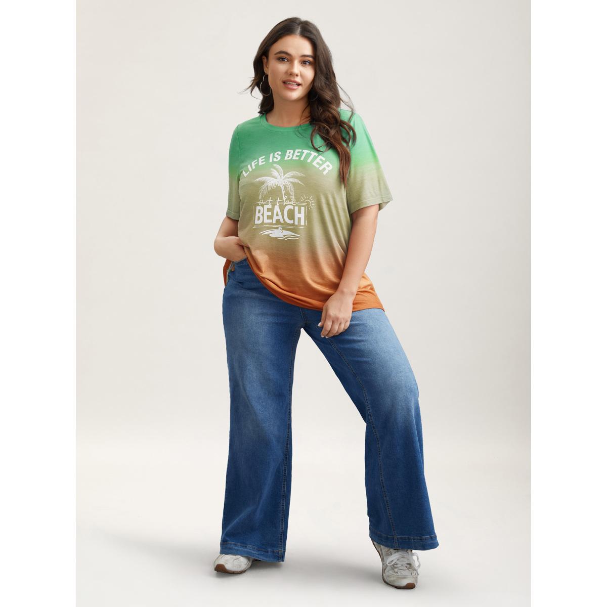 Plus Size Gradient Beach Print Fitted T-Shirt Malachitegreen Women Casual Contrast Tropical Round Neck Everyday T-shirts BloomChic 28/5X Product Image