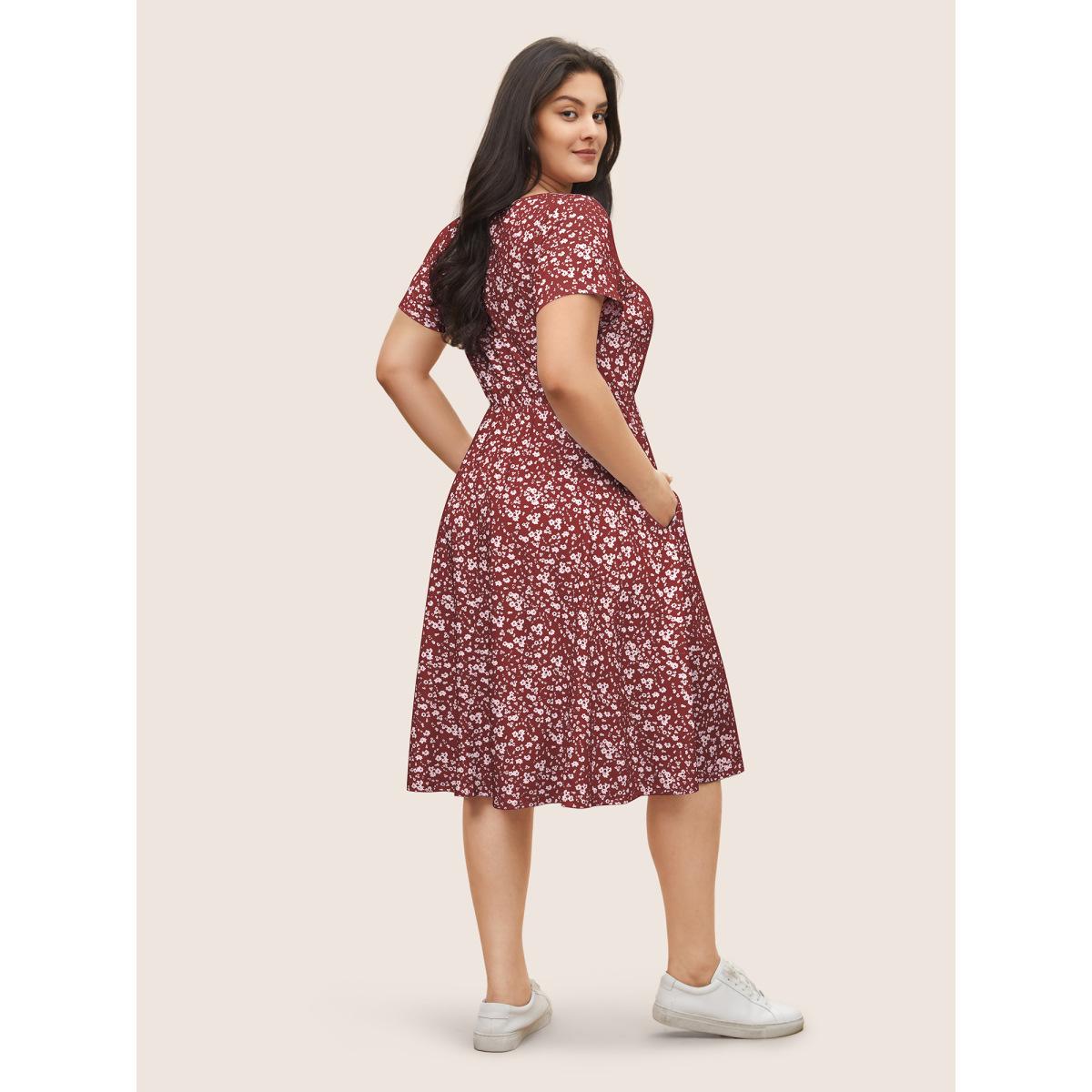 Plus Size Ditsy Floral Elastic Waist Knot Drawstring Dress Russet Women Leisure Non V-neck Short sleeve Curvy Midi Dress BloomChic 14-16/1X Product Image