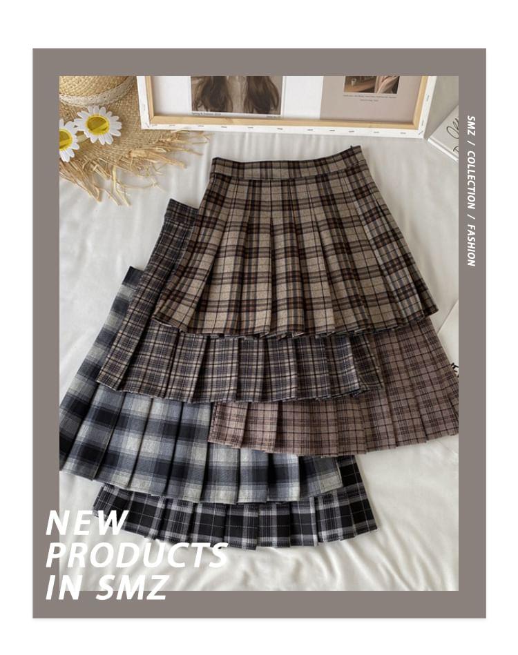 High Waist Plaid Pleated Mini Skirt Product Image