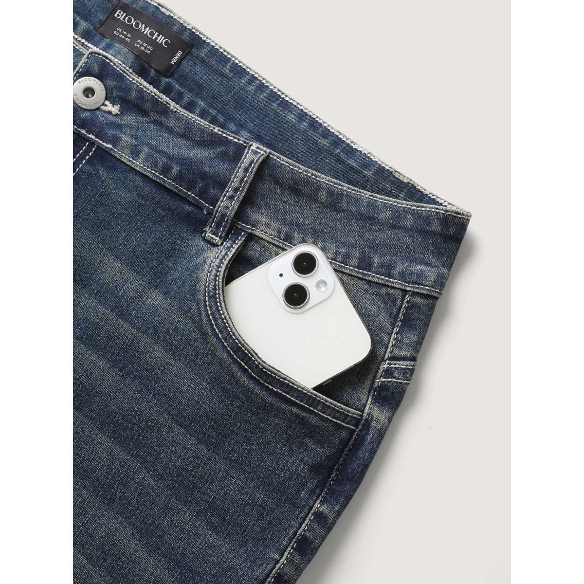 Plus Size Rolled Cuff Straight-Leg Jeans Women Darkindigo Leisure Non High stretch Slanted pocket Jeans BloomChic 30/6X Product Image