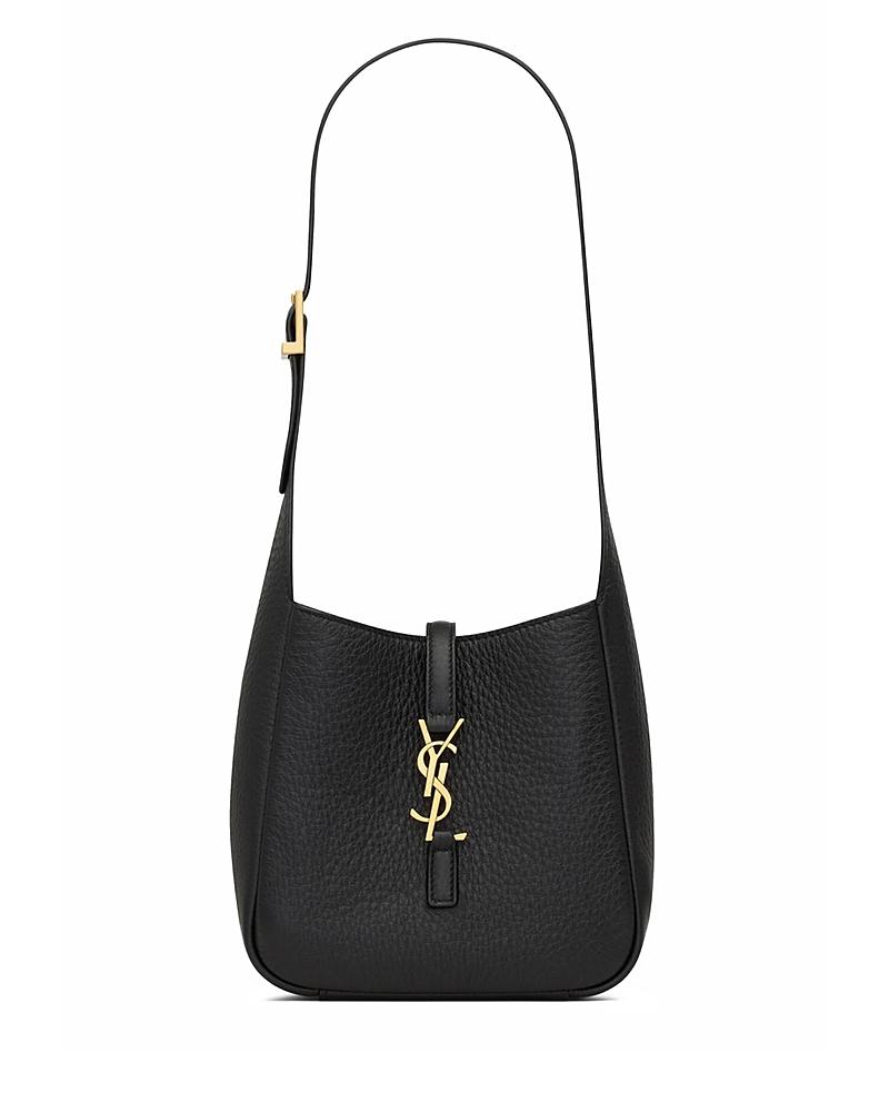 Womens Le 5 7 Supple Baby Shoulder Bag in Grained Leather Product Image