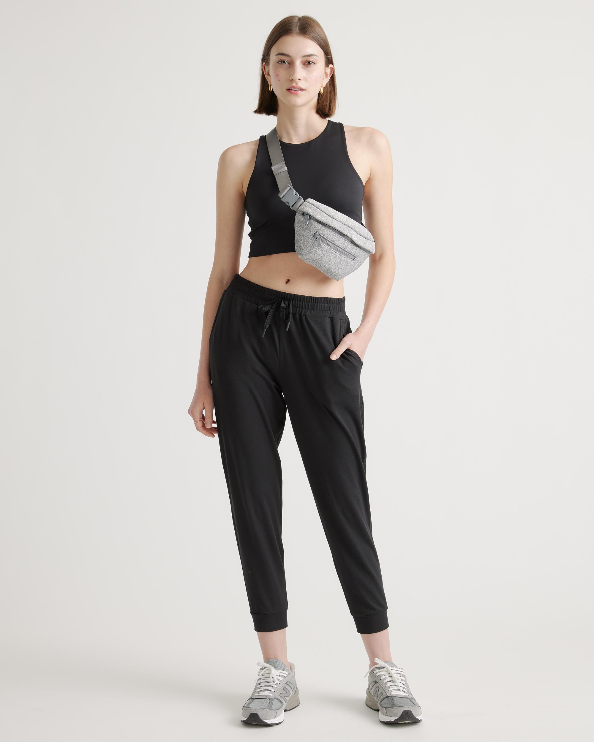 Quince | Women's Ultra-Soft High-Rise Pocket Legging Nylon/Spandex Product Image