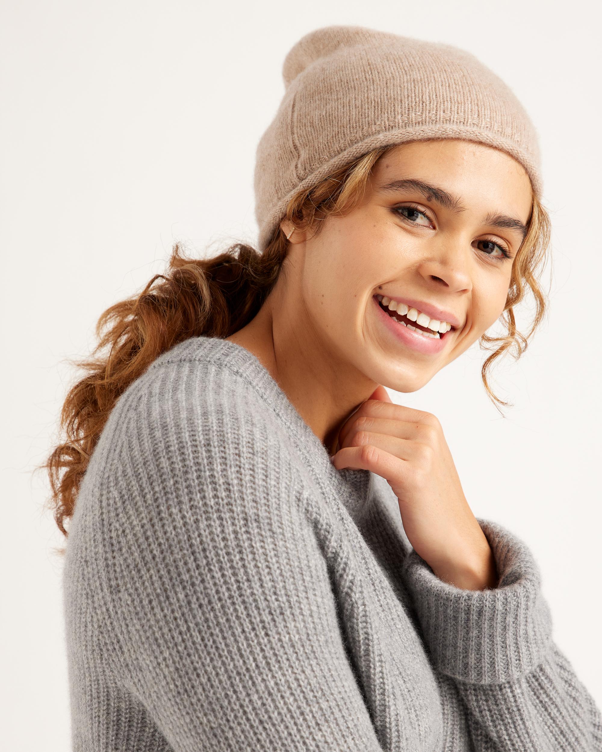 Quince | Women's Mongolian Cashmere Slouchy Beanie Product Image
