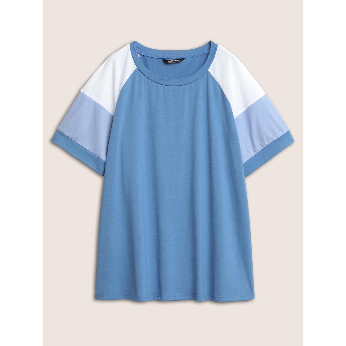 Plus Size Colorblock Contrast Crew Neck Raglan Sleeve T-shirt Cerulean Women Casual Contrast Colorblock Everyday T-shirts BloomChic 26/4X Product Image