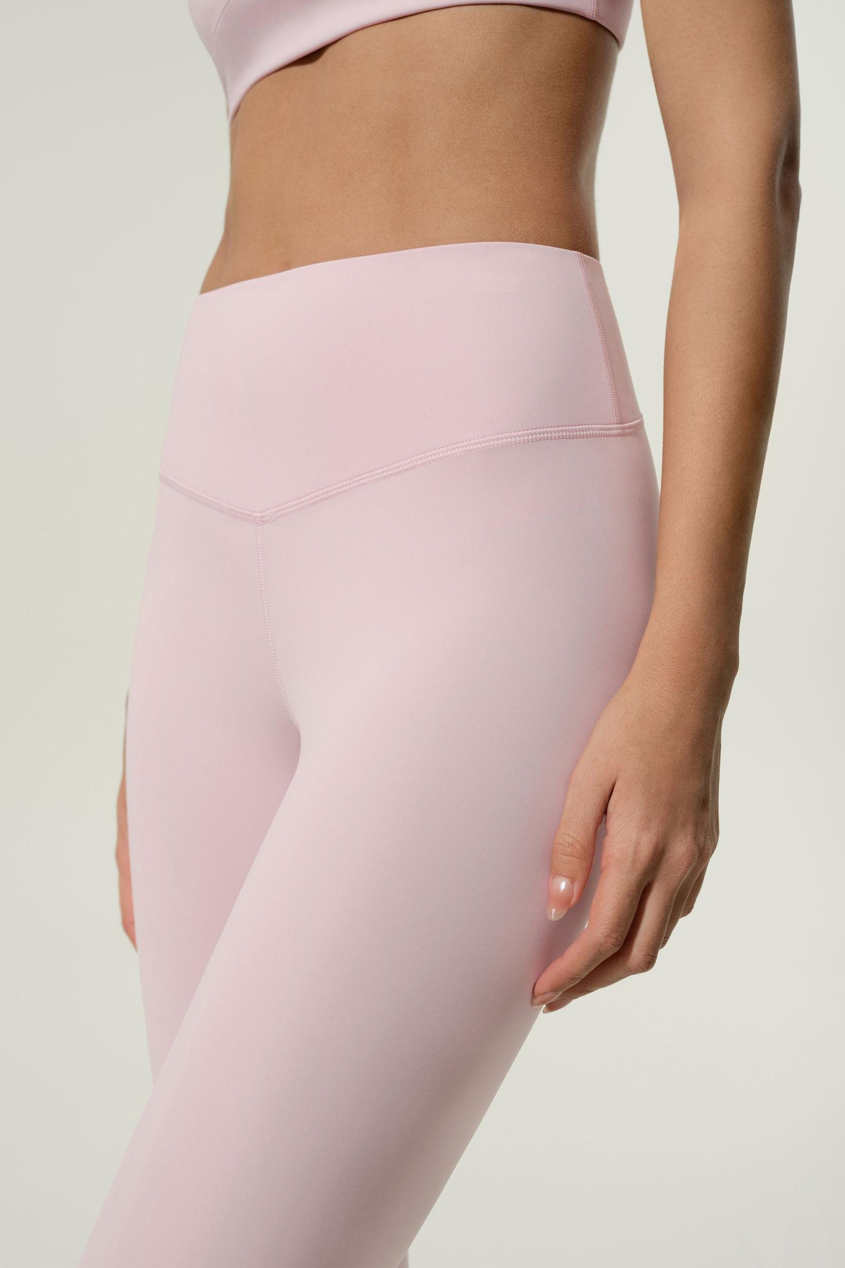 SilkContour™ Soft Ease Leggings Product Image