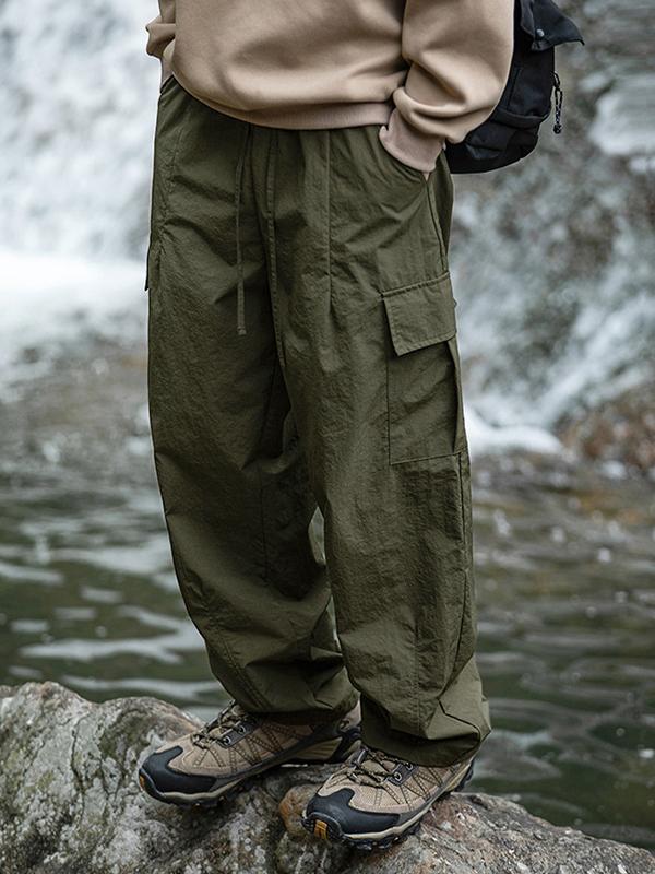 Men's Textured Big Pocket Drawstring Cargo Pants Product Image