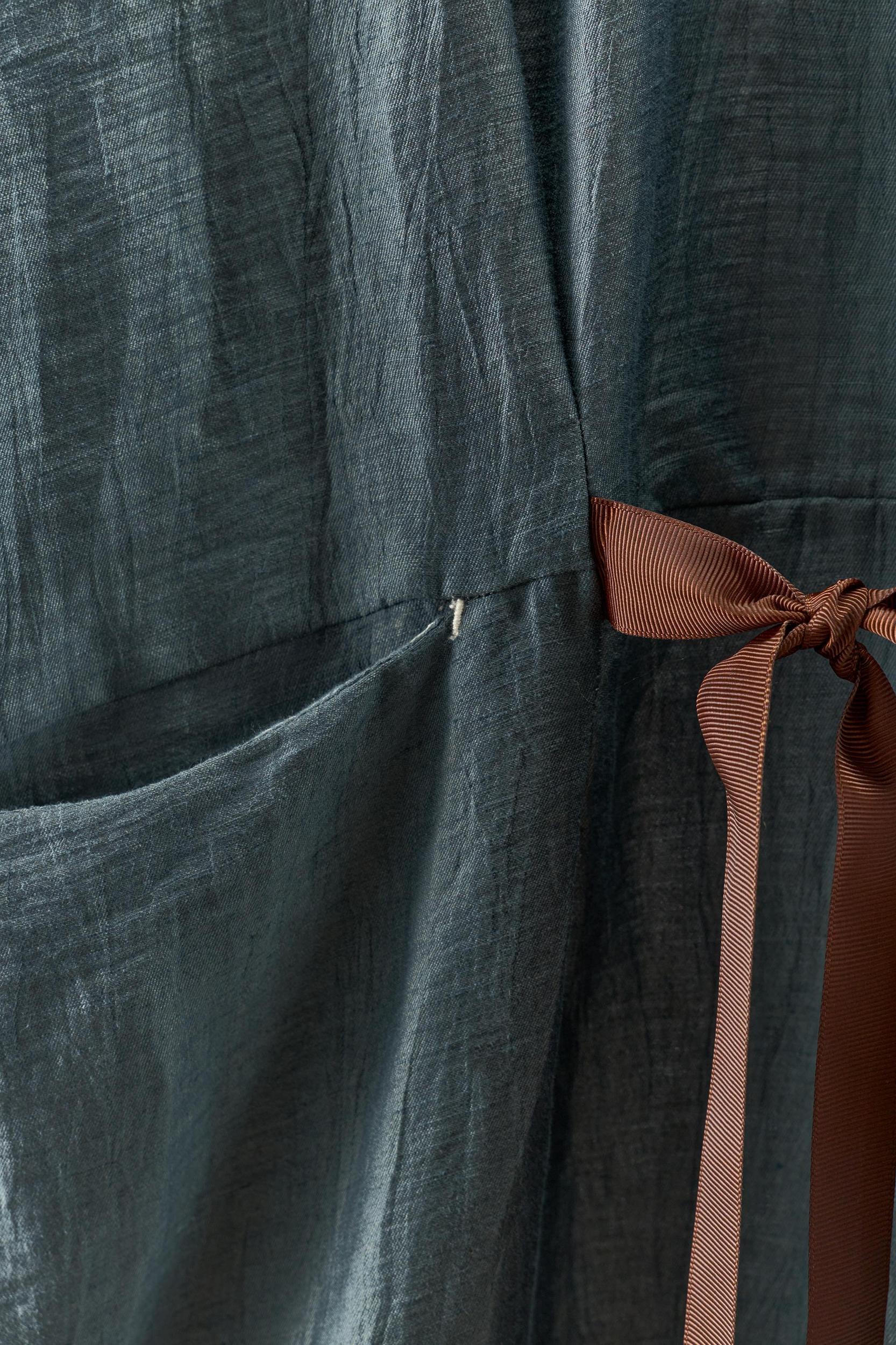 CONTRAST TIED LINEN DRESS Product Image