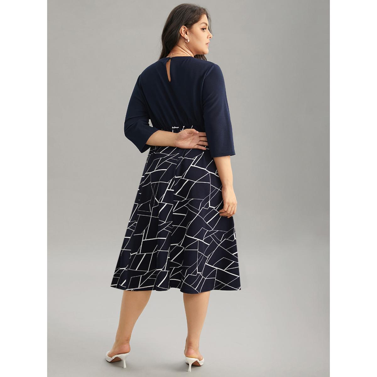 Plus Size Geometric Contrast Keyhole Elastic Waist Dress Indigo Women Office Contrast Keyhole Cut-Out Elbow-length sleeve Curvy Midi Dress BloomChic 30/6X Product Image