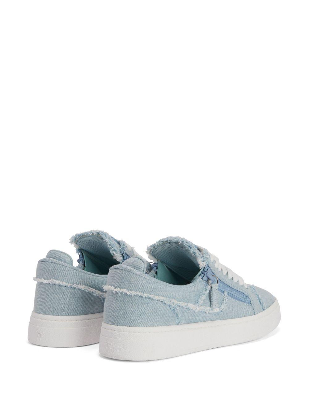 GZ94 raw-cut sneakers Product Image