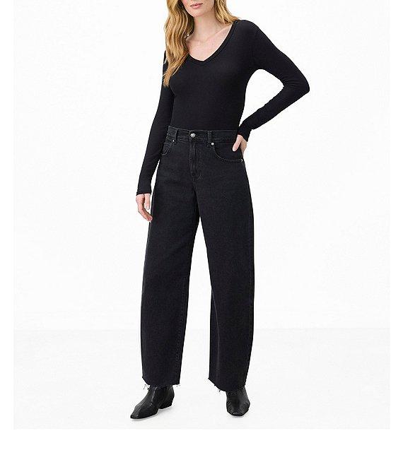 Splendid Valley Ribbed 3/4 Sleeve V-Neck Tee Shirt Product Image