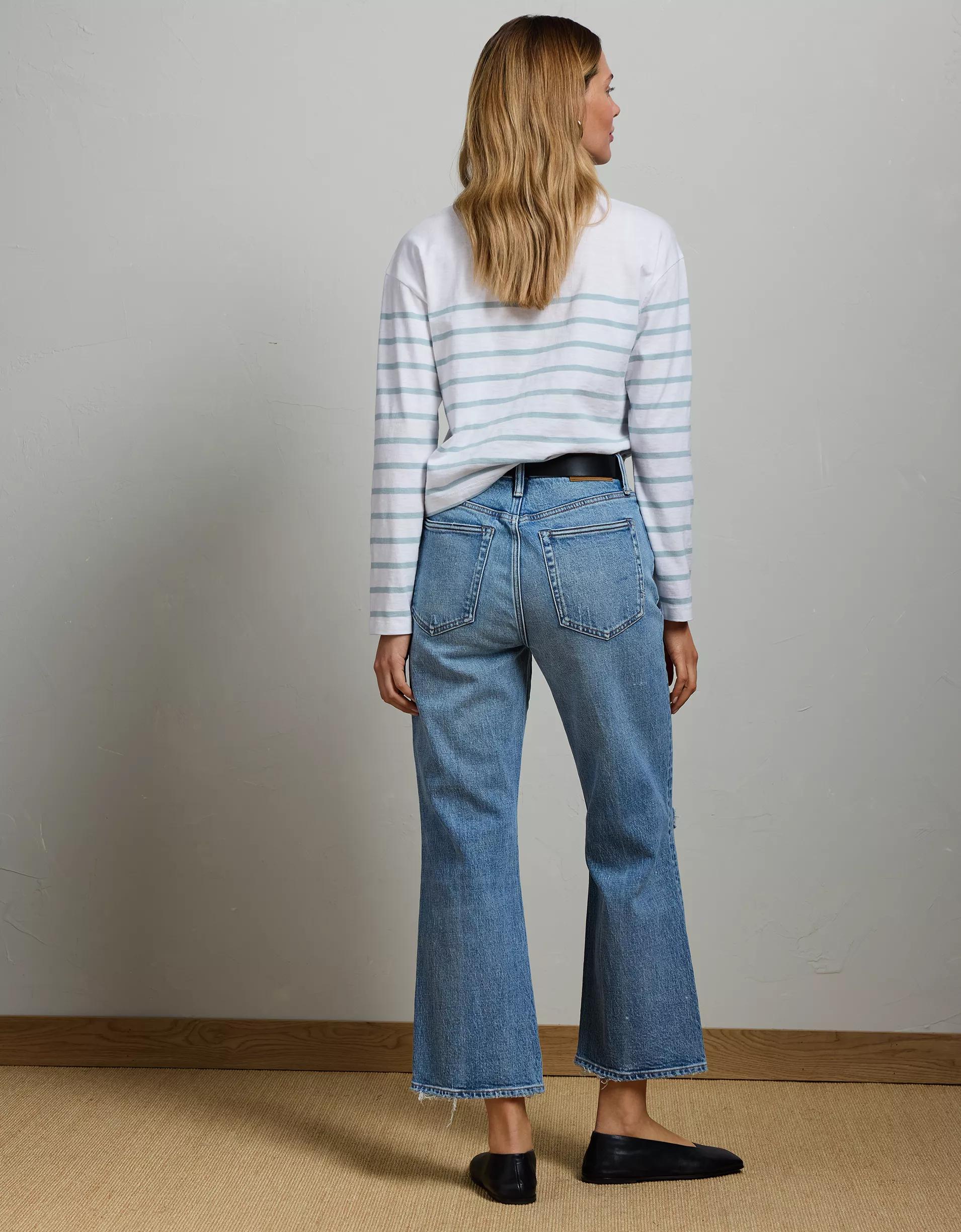 AE77 Premium Bootcut Crop Jean Product Image