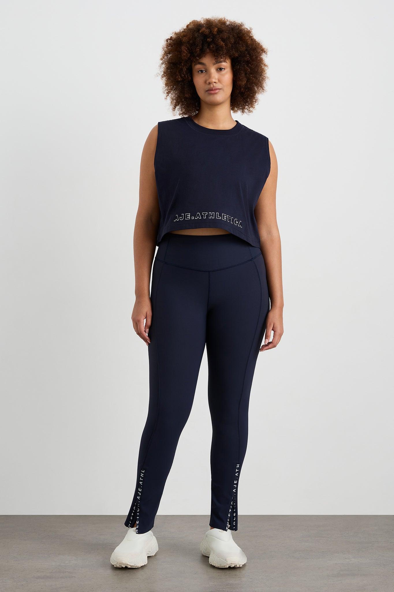 Cropped Tank 106 Product Image