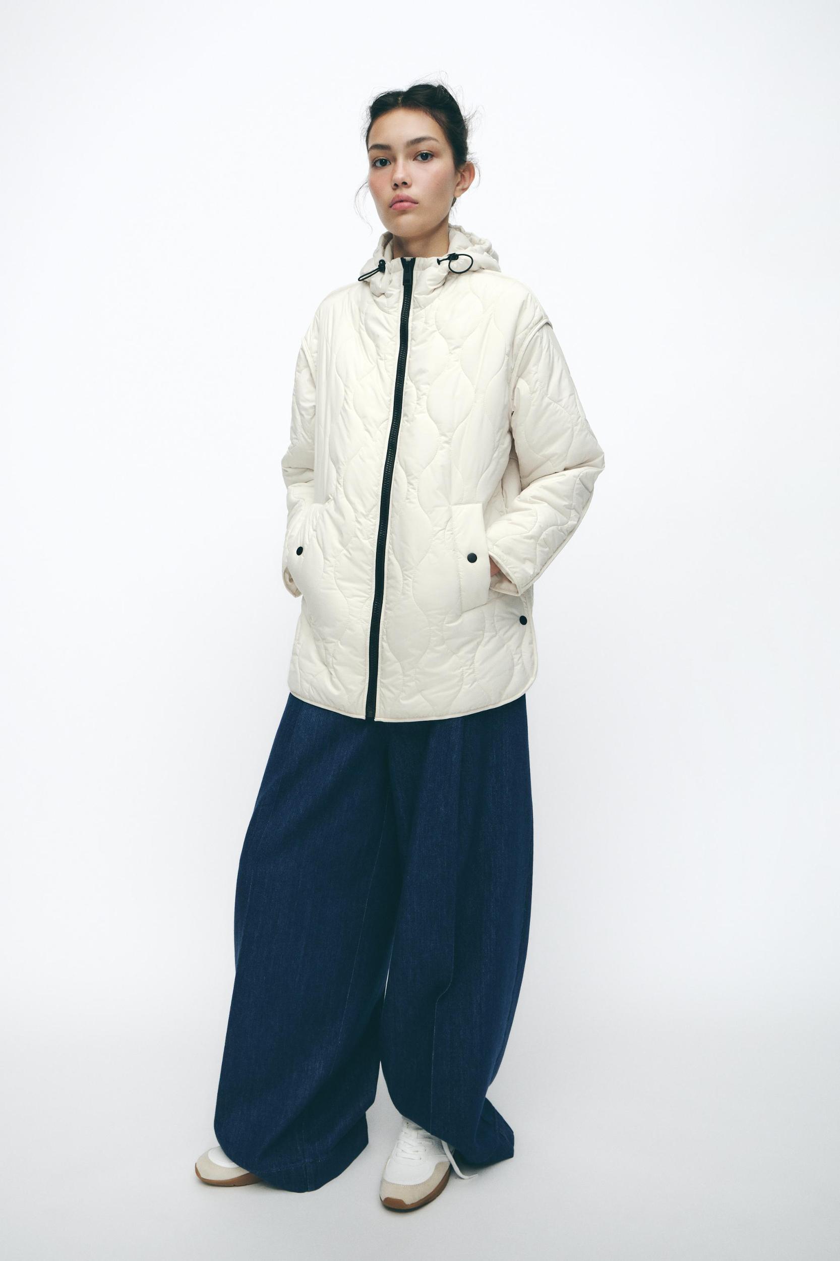 HOODED QUILTED JACKET Product Image